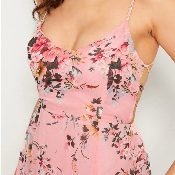 Dress - Picture 4 of 5